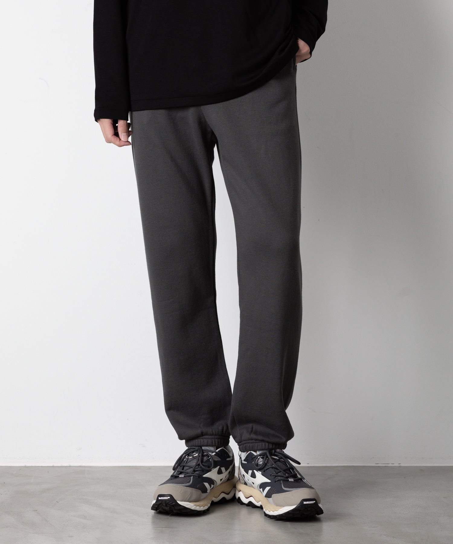 ATTACHMENT アタッチメントのSOFT CLASSIC TERRY SWEAT PANTS - D.GRAYの公式通販サイトsession福岡セレクトショップ