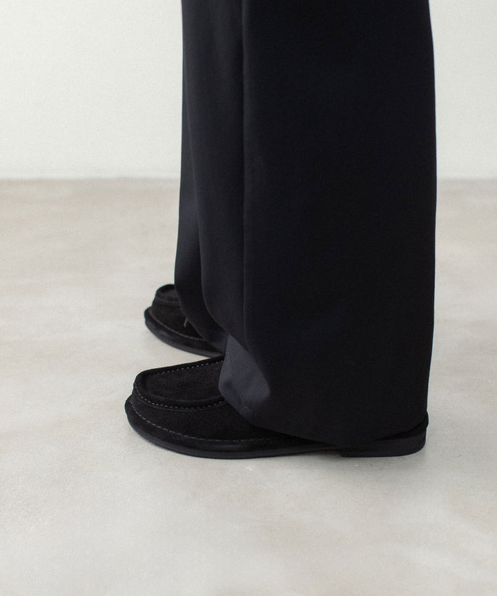 ATTACHMENT アタッチメントのCOW SUEDE TYROLEAN BABOUCHE - BLACKの公式通販サイトsession福岡セレクトショップ