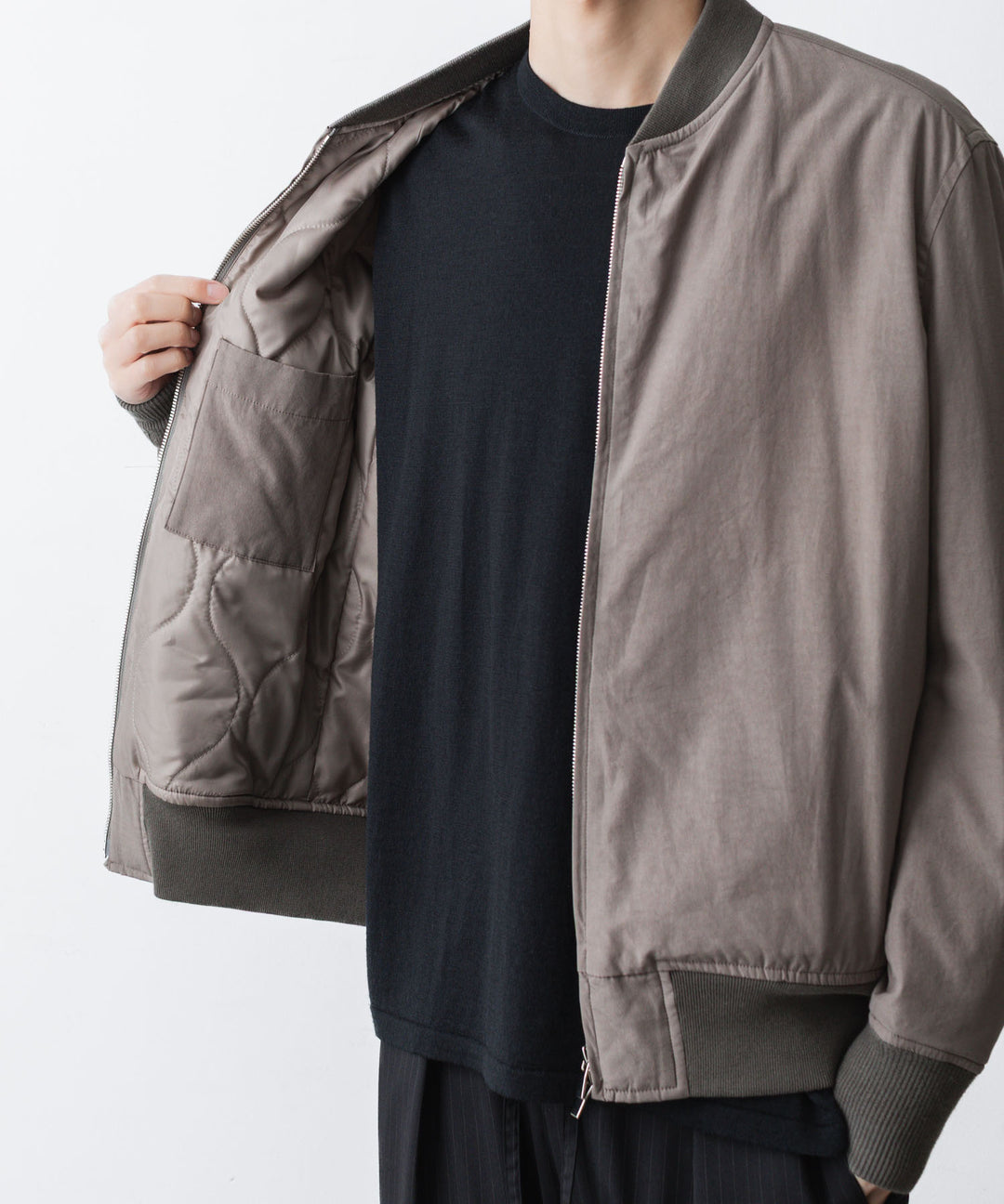 ATTACHMENT アタッチメントのCO/NY WEATHER CLOTH MA-1 - KHAKI GRAYの公式通販サイトsession福岡セレクトショップ