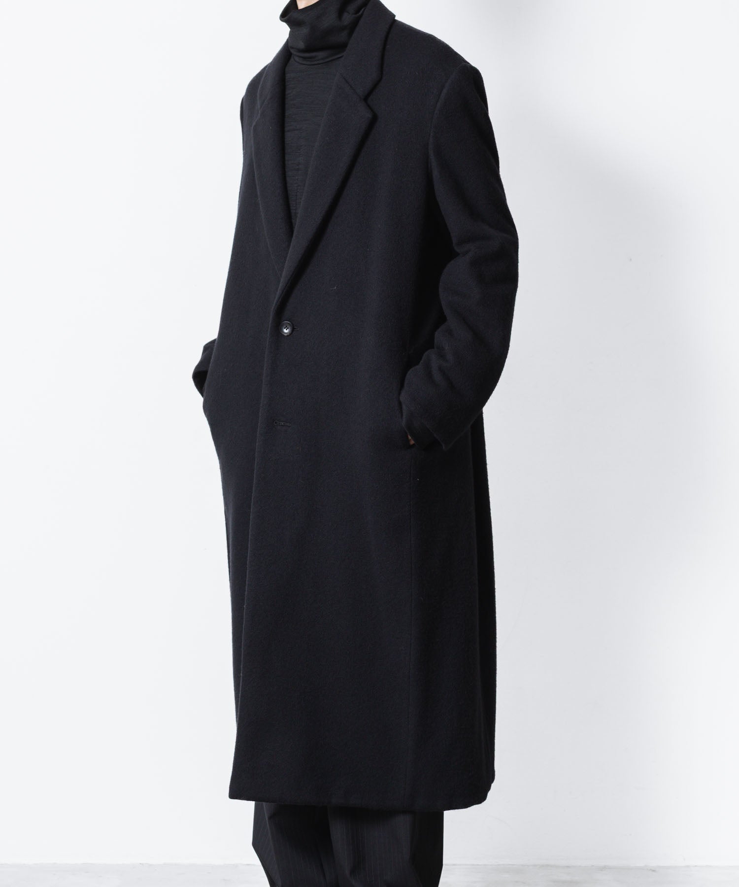 ATTACHMENT アタッチメントのWOOL SHAGGY PADDING CHESTER COAT - BLACKの公式通販サイトsession福岡セレクトショップ