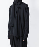 画像をギャラリービューアに読み込む, ATTACHMENT アタッチメント × JOHN SMEDLEYの× JOHN SMEDLEY MERINO EXTRAFINE WIDE STOLE - BLACKの公式通販サイトsession福岡セレクトショップ

