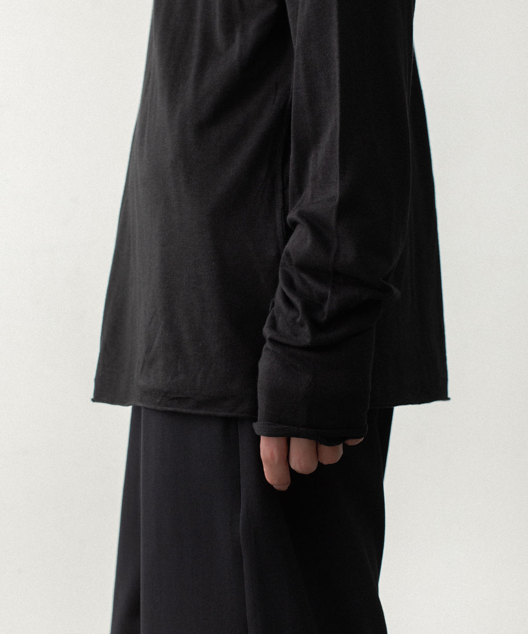 ATTACHMENT アタッチメントのCO/CU JERSEY SLIM FIT LAYERED L/S TEE - BLACKの公式通販サイトsession福岡セレクトショップ