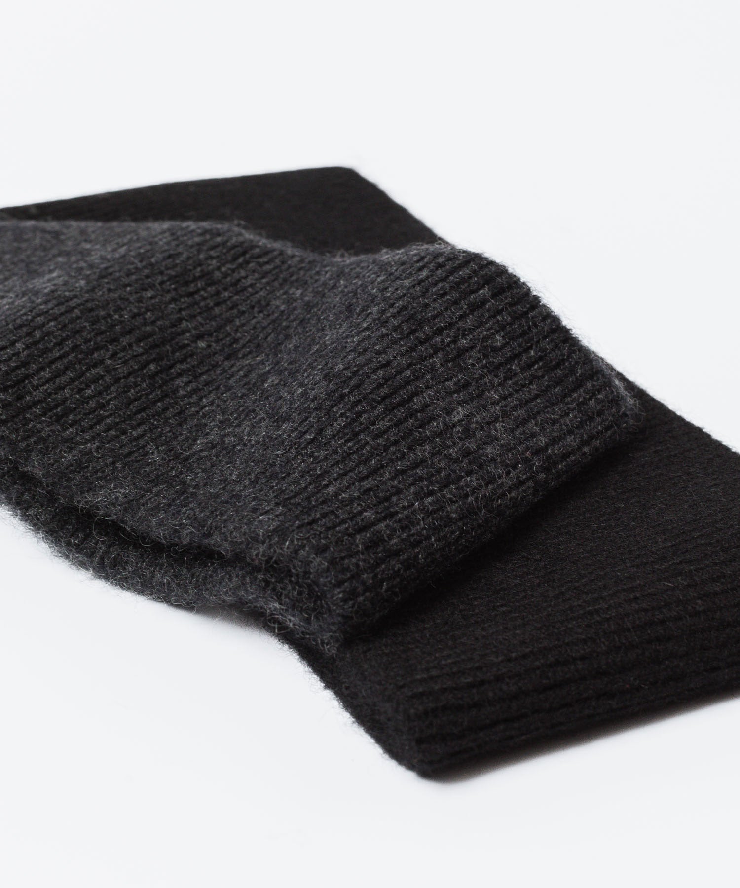 【 ATTACHMENT 】CASHMERE　KNIT HAIR BAND - D.GRAY
