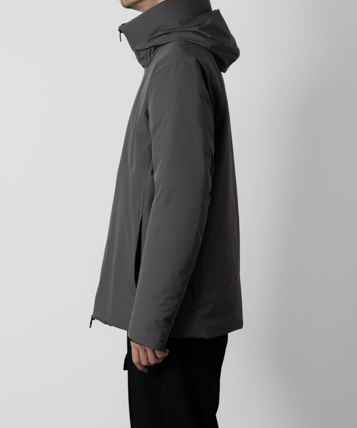 ATTACHMENT アタッチメントの3LAYER LIGHT TAFFETA HOODED DOWN JACKET - D.GRAY 公式通販サイトsession福岡セレクトショップ