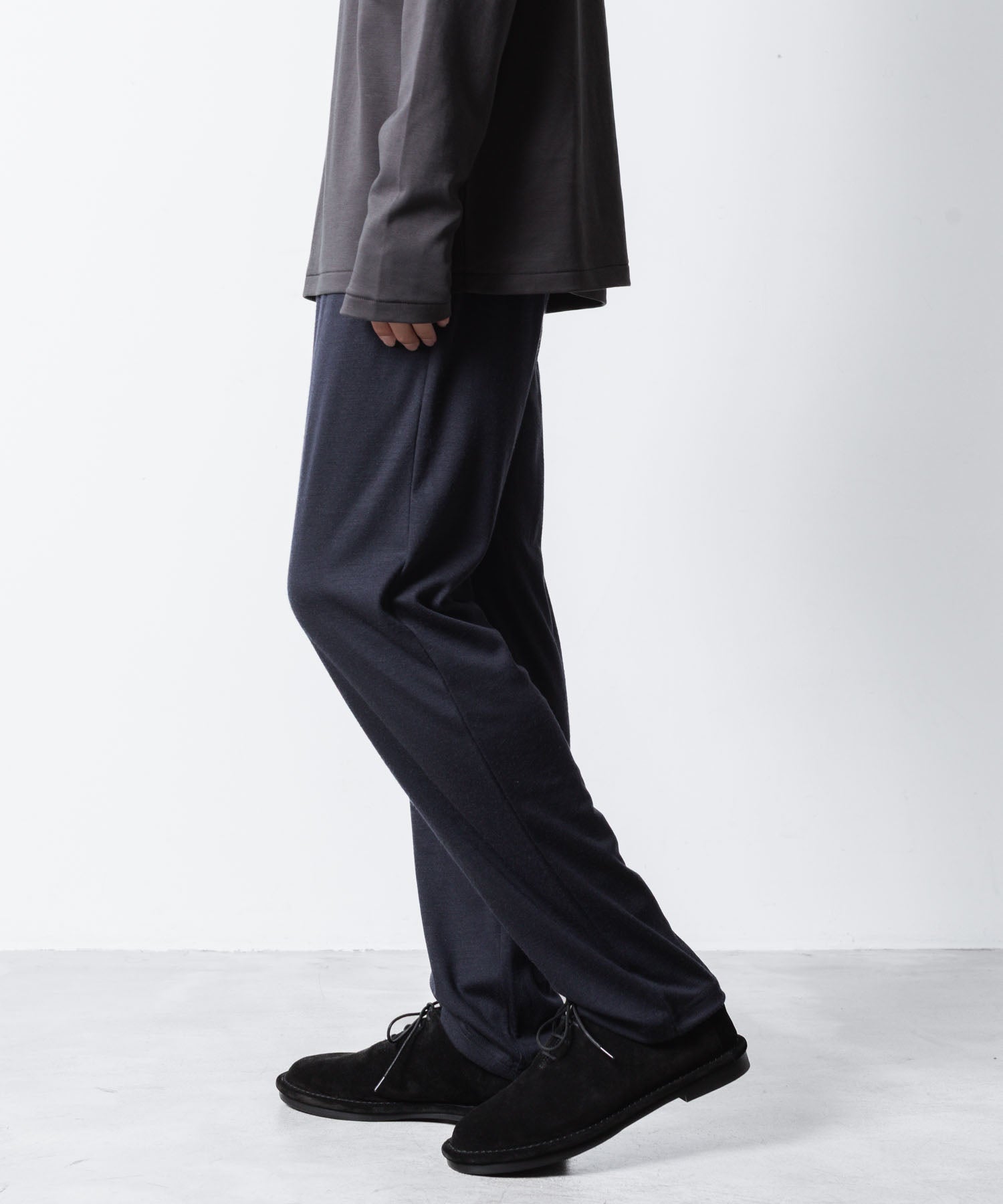 ATTACHMENT アタッチメントの1/60 WOOL SMOOTH SLIM FIT LOUNGE TROUSERS - NAVYの公式通販サイトsession福岡セレクトショップ
