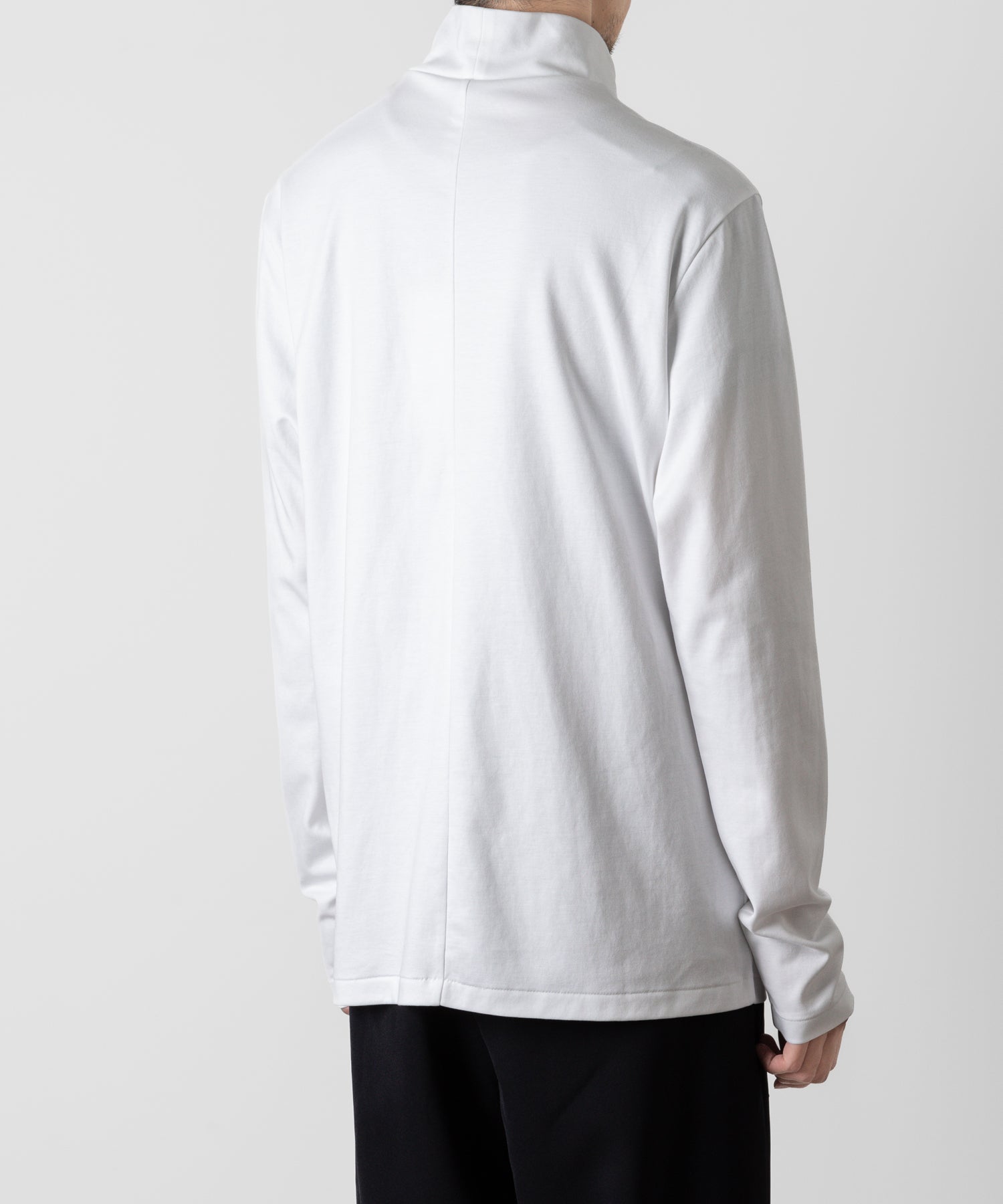 ATTACHMENT アタッチメントのCOTTON DOUBLE FACE SLIM FIT HIGHNECK L/S TEE - WHITE 公式通販サイトsession福岡セレクトショップ