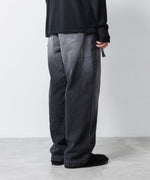 画像をギャラリービューアに読み込む, ATTACHMENT / EXCLUSIVE ITEMアタッチメントの11oz DENIM 1TUCK BELTED PANTS  - BLACKの公式通販サイトsession福岡セレクトショップ
