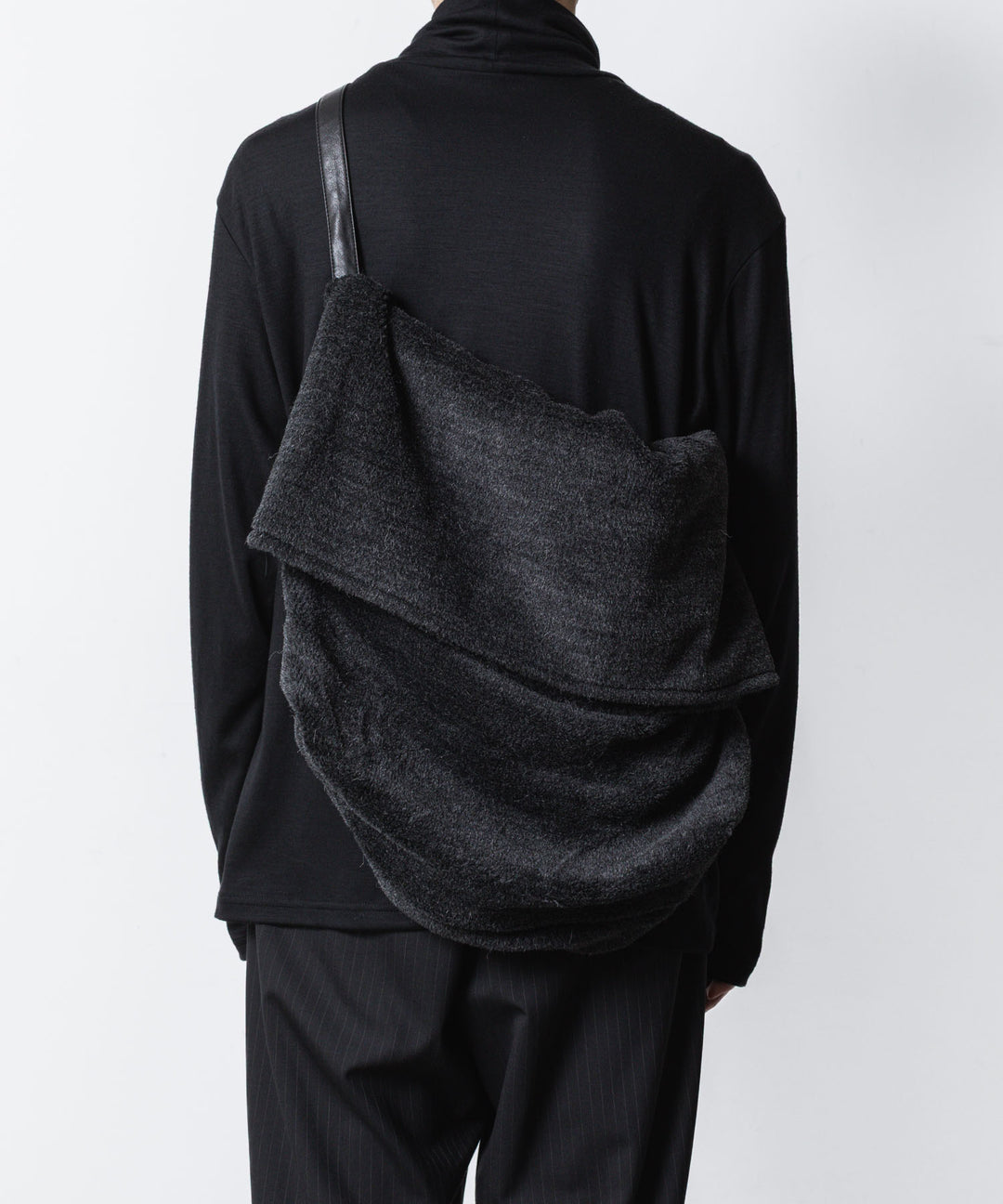 ATTACHMENT アタッチメントのWO/ALPACA BOA SHOULDER BAG - D.GRAYの公式通販サイトsession福岡セレクトショップ