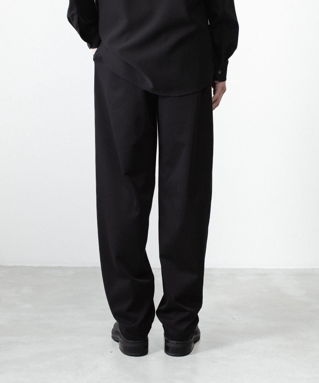 ATTACHMENT アタッチメントのCOTTON DOUBLE FACE LOUNGE TROUSERS - BLACKの公式通販サイトsession福岡セレクトショップ