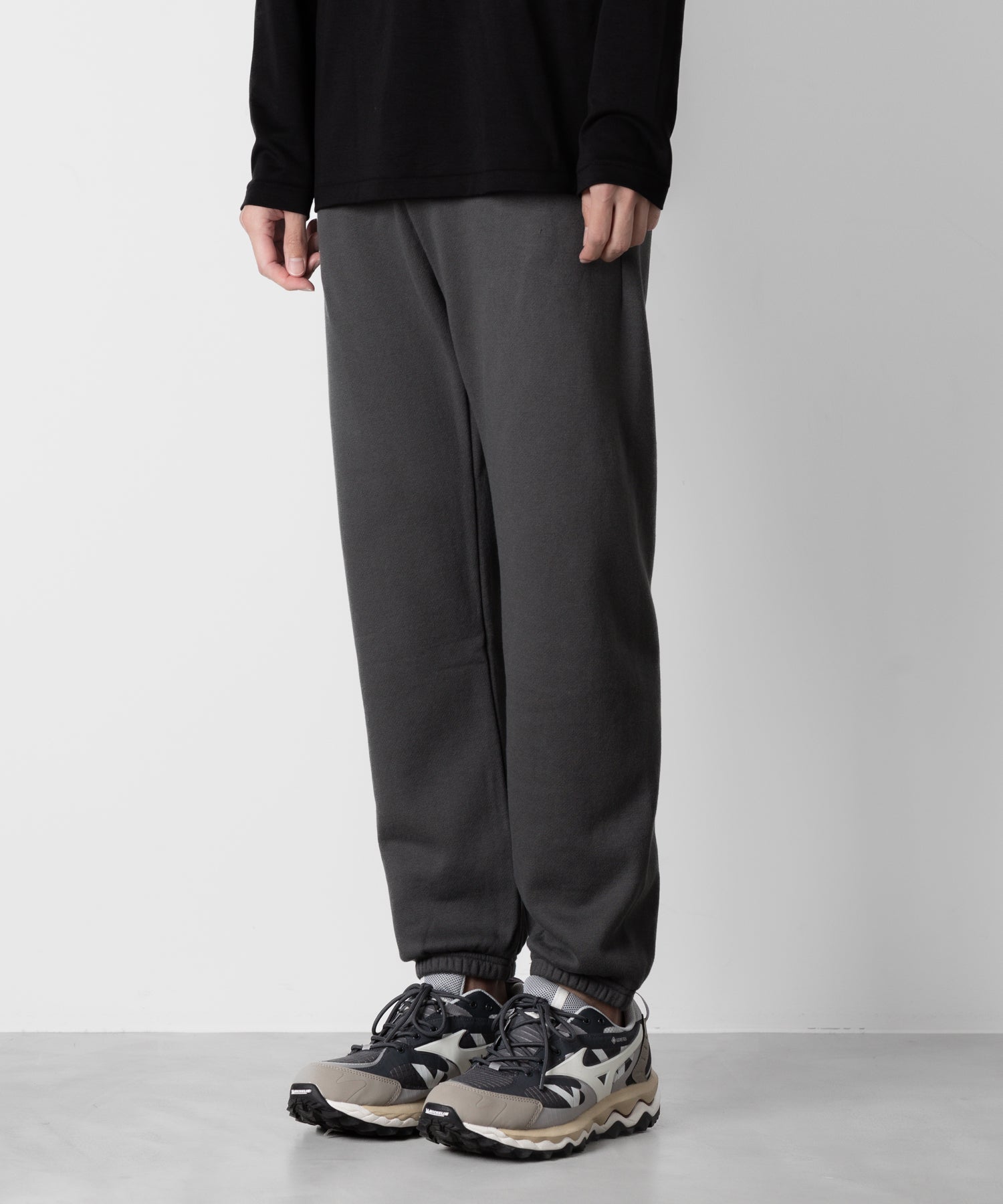 ATTACHMENT アタッチメントのSOFT CLASSIC TERRY SWEAT PANTS - D.GRAYの公式通販サイトsession福岡セレクトショップ