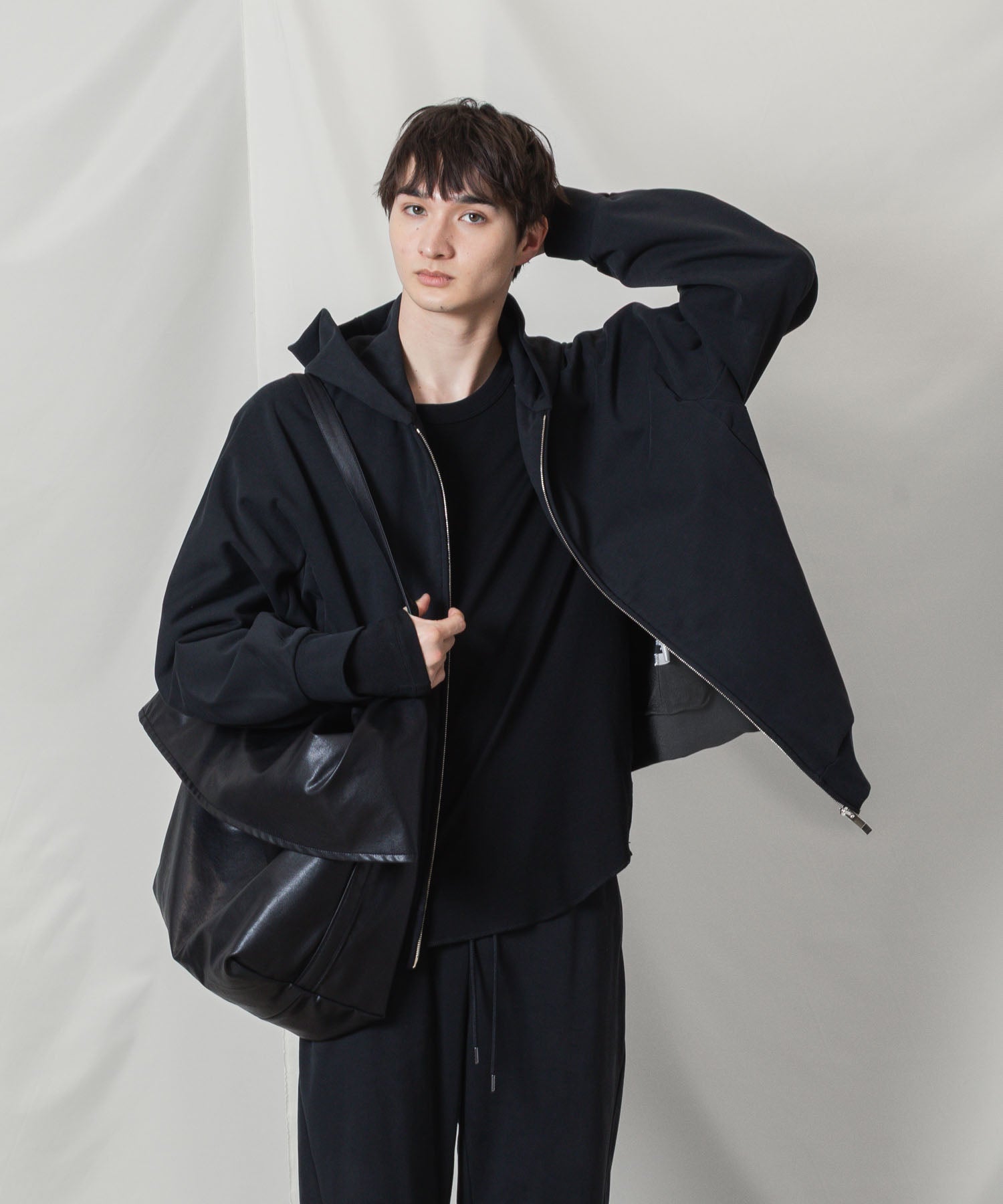 ATTACHMENT アタッチメントのCO STRECH TERRY ZIP UP HOODIE - BLACKの公式通販サイトsession福岡セレクトショップ