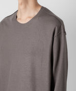 画像をギャラリービューアに読み込む, ATTACHMENT アタッチメントの限定TECH WOOL SMOOTH OVERSIZED L/S CUTOFF TEE - KHAKI GRAYの公式通販サイトsession福岡セレクトショップ

