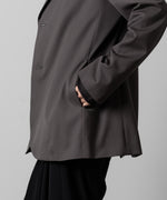 画像をギャラリービューアに読み込む, ATTACHMENT アタッチメントのWO GABARDINE PEAK LAPEL JACKET - D.GRAY の公式通販サイトsession福岡セレクトショップ
