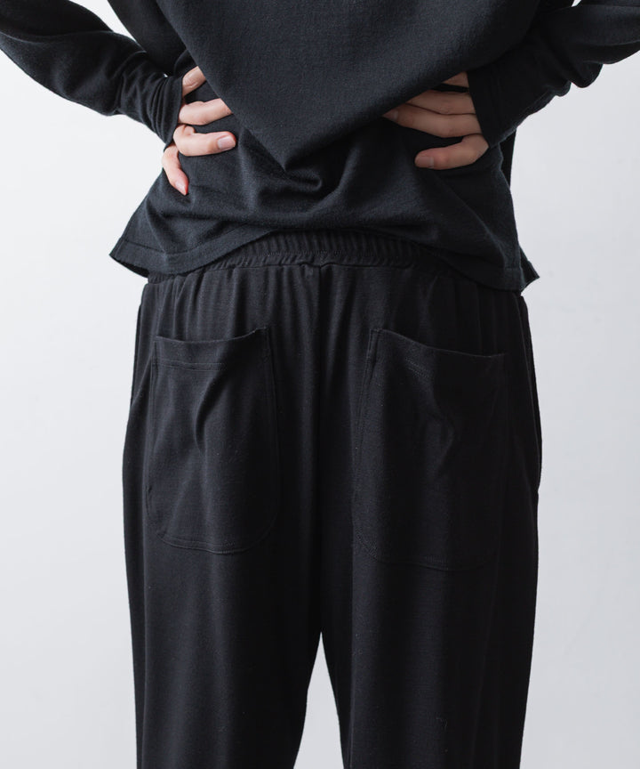 ATTACHMENT アタッチメントの1/60 WOOL SMOOTH SLIM FIT LOUNGE TROUSERS - BLACKの公式通販サイトsession福岡セレクトショップ