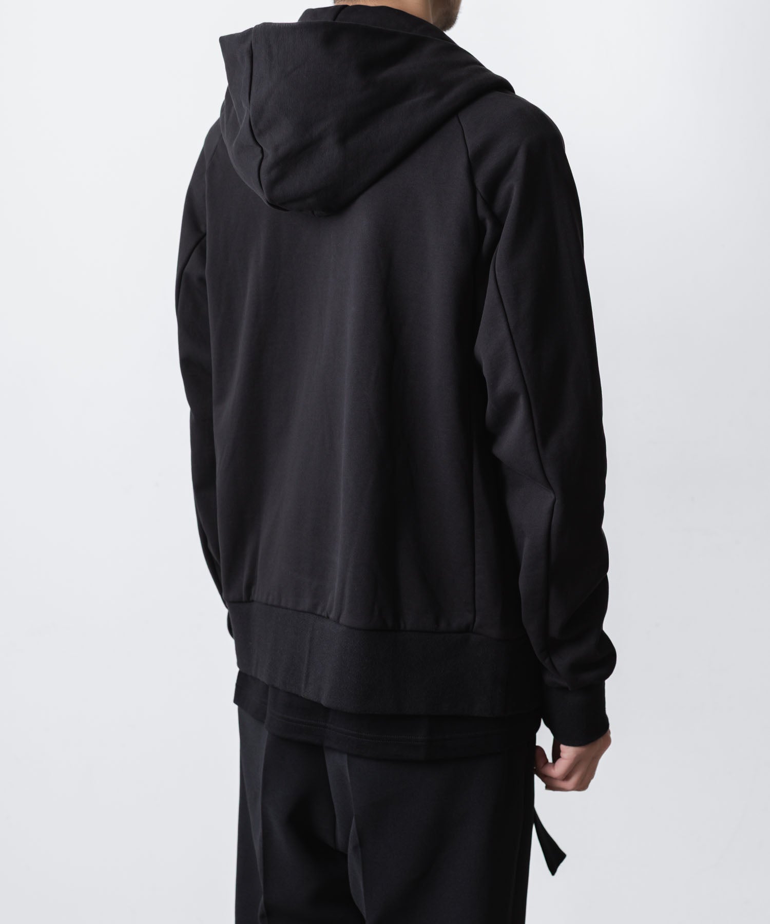 ATTACHMENT / EXCLUSIVE ITEMアタッチメントのCO STRECH TERRY ZIP UP HOODIE - BLACKの公式通販サイトsession福岡セレクトショップ