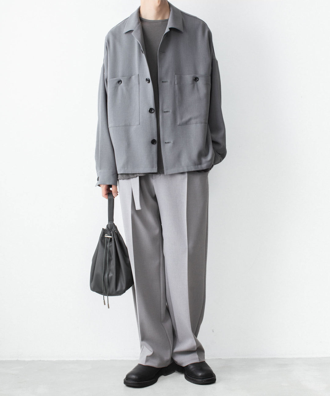 【 ATTACHMENT 】PE STRETCH DOUBLE CLOTH BELTED STRAIGHT TROUSERS - L.GRAY