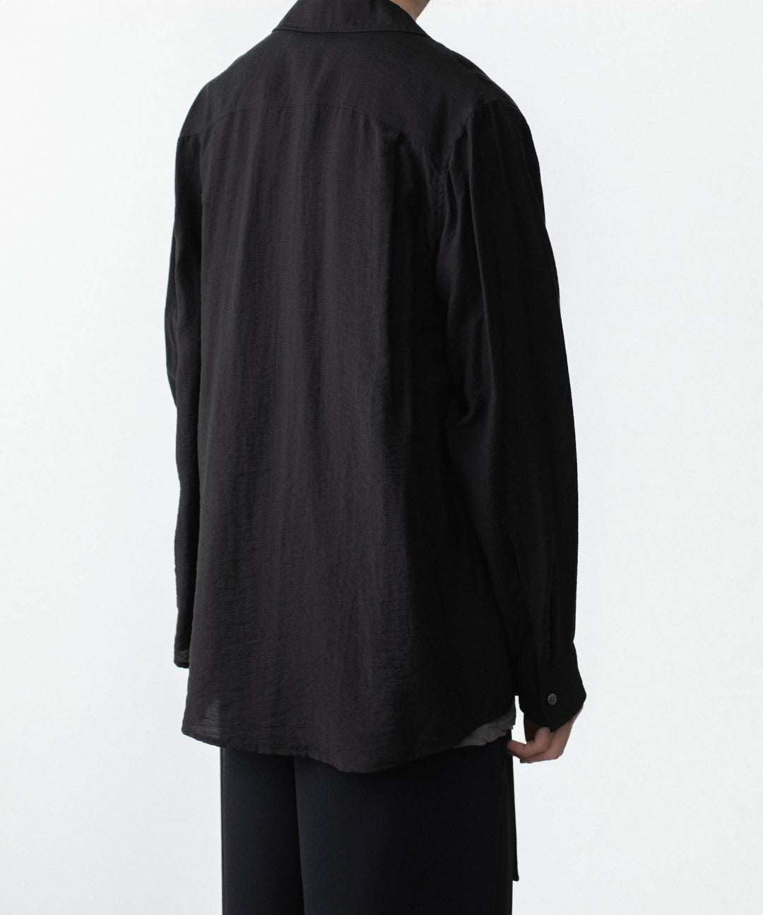 ATTACHMENT アタッチメントのLY/SI LAWN PATCH POCKET OPEN COLLAR L/S SHIRT - BLACKの公式通販サイトsession福岡セレクトショップ