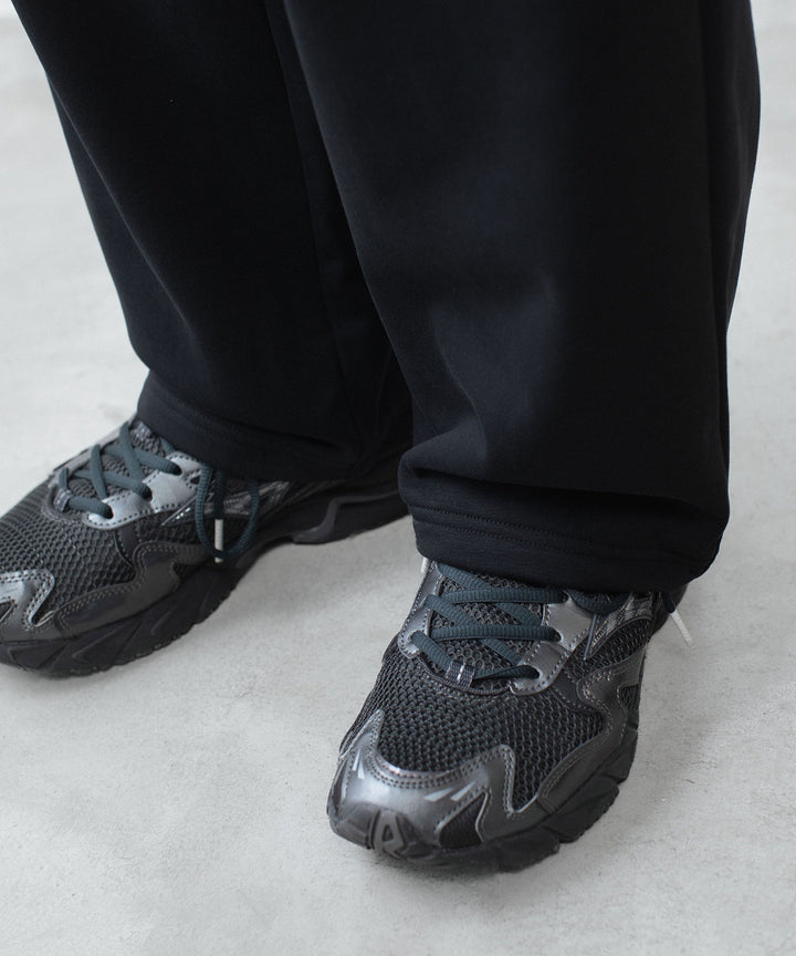 ATTACHMENT アタッチメントのCO STRETCH TERRY 1TUCK EASY TROUSERS - BLACKの公式通販サイトsession福岡セレクトショップ