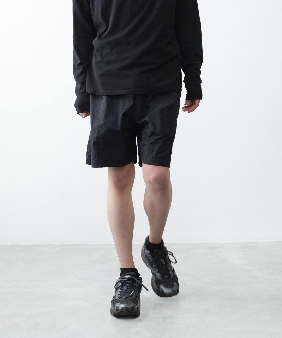 ATTACHMENT アタッチメントのNY TAFFETA SHORTS - BLACKの公式通販サイトsession福岡セレクトショップ