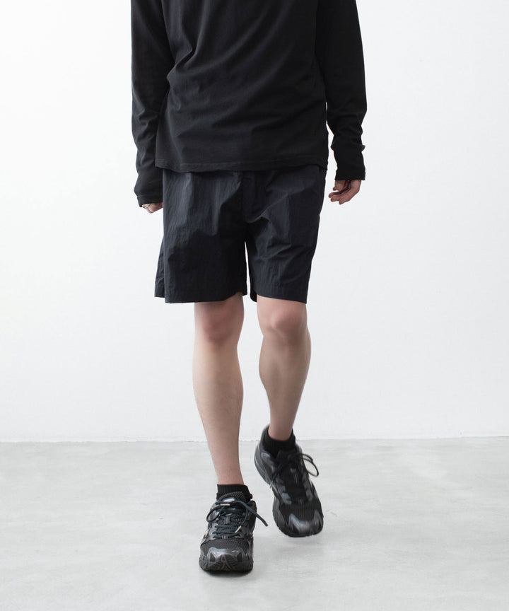 ATTACHMENT アタッチメントのNY TAFFETA SHORTS - BLACKの公式通販サイトsession福岡セレクトショップ