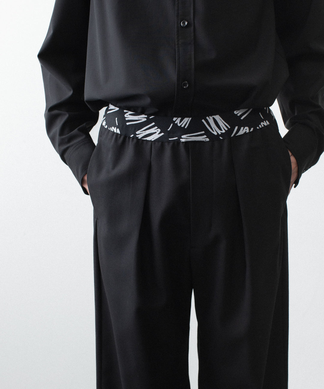 VEIN ヴェインの3/60 HIGH TWIST WOOL TRO EASY TROUSERS - BLACKの公式通販サイトsession福岡セレクトショップ