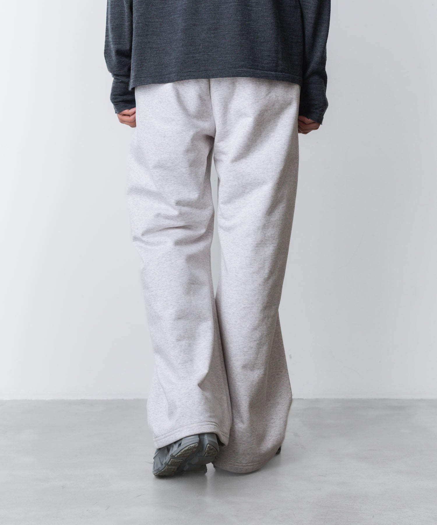 ATTACHMENT アタッチメントのCO STRECH TERRY 3D WIDE TROUSERS - X.GRAYの公式通販サイトsession福岡セレクトショップ