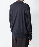 画像をギャラリービューアに読み込む, ATTACHMENT アタッチメント × JOHN SMEDLEYの× JOHN SMEDLEY MERINO EXTRAFINE BUTTONLESS V NECK CARDIGAN - D.NAVYの公式通販サイトsession福岡セレクトショップ

