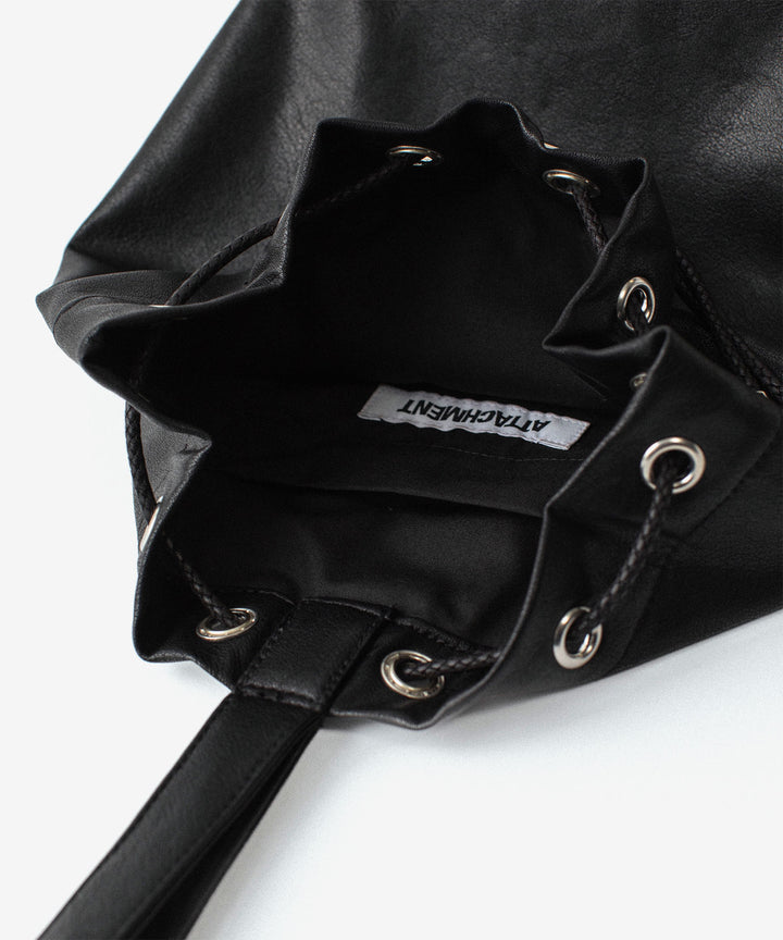 ATTACHMENT / EXCLUSIVE ITEMアタッチメントのSYNTHETIC LEATHER SMALL BUCKET BAG - BLACKの公式通販サイトsession福岡セレクトショップ