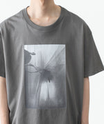 画像をギャラリービューアに読み込む, ATTACHMENT アタッチメントの30//2 SUVIN JERSEY PRINT TEE - GRAYの公式通販サイトsession福岡セレクトショップ
