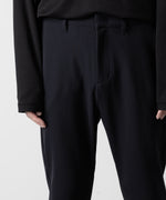 画像をギャラリービューアに読み込む, ATTACHMENT アタッチメントのPE STRETCH DOUBLE CLOTH NARROW TROUSERS - NAVY 公式通販サイトsession福岡セレクトショップ
