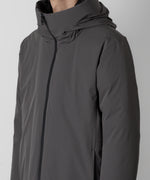 画像をギャラリービューアに読み込む, ATTACHMENT アタッチメントの3LAYER LIGHT TAFFETA HOODED DOWN JACKET - D.GRAY 公式通販サイトsession福岡セレクトショップ
