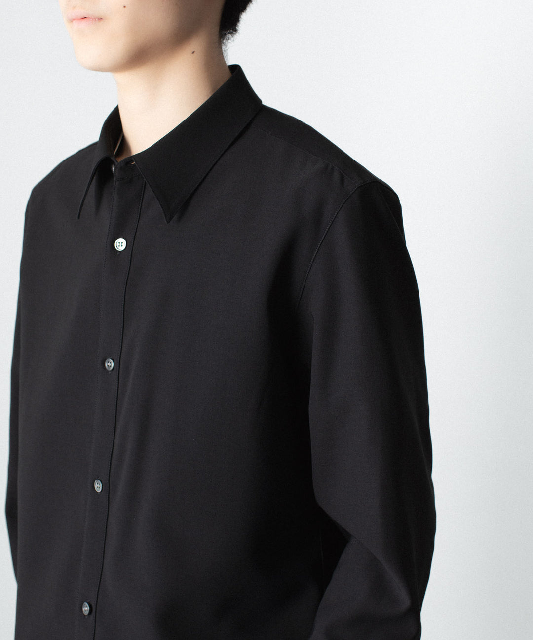 ATTACHMENT アタッチメントのPE COMPACT TWILL REGULAR COLLAR DRESS SHIRT - BLACKの公式通販サイトsession福岡セレクトショップ