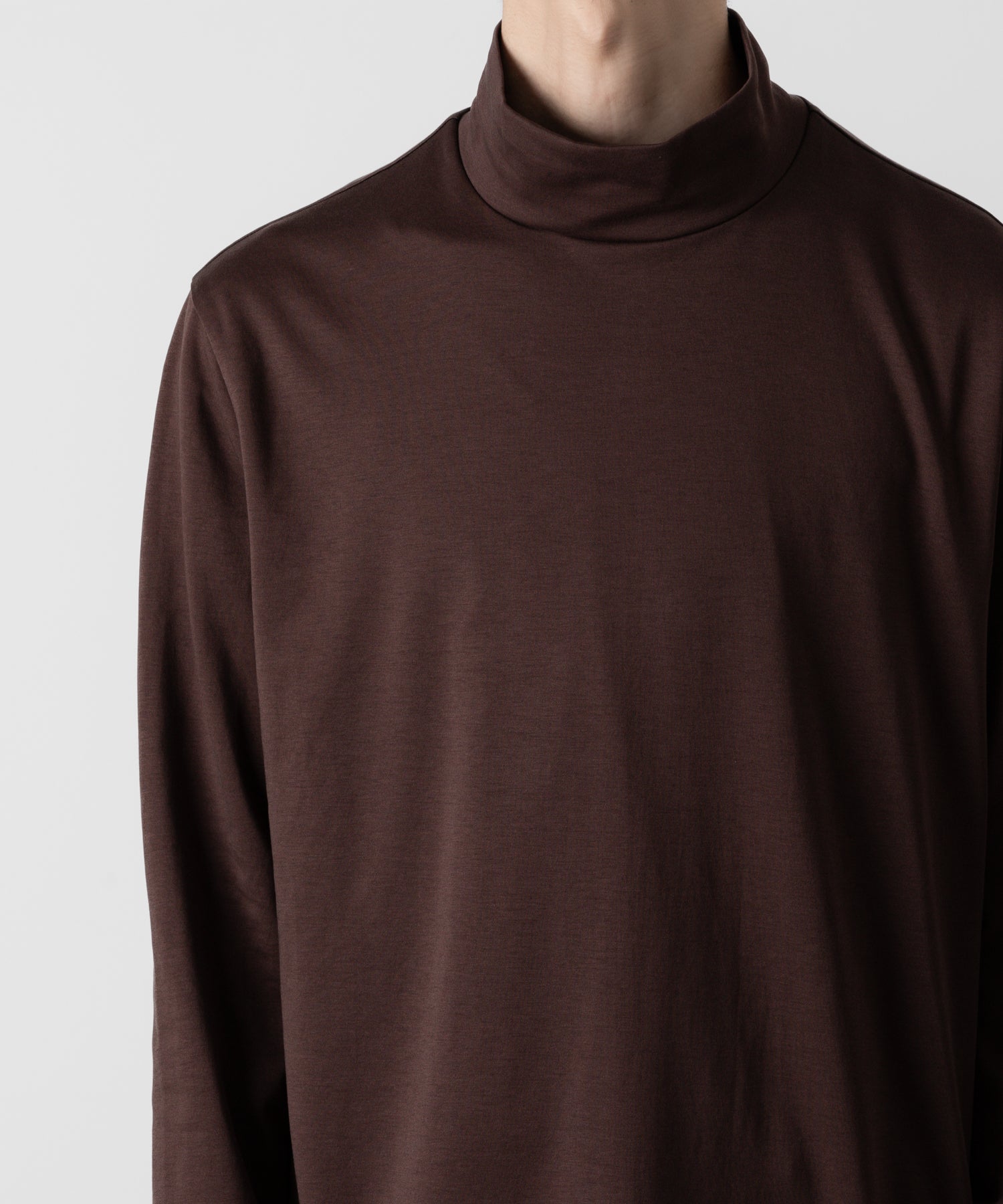 ATTACHMENT アタッチメントのCOTTON DOUBLE FACE SLIM FIT HIGHNECK L/S TEE - BORDEAUX 公式通販サイトsession福岡セレクトショップ