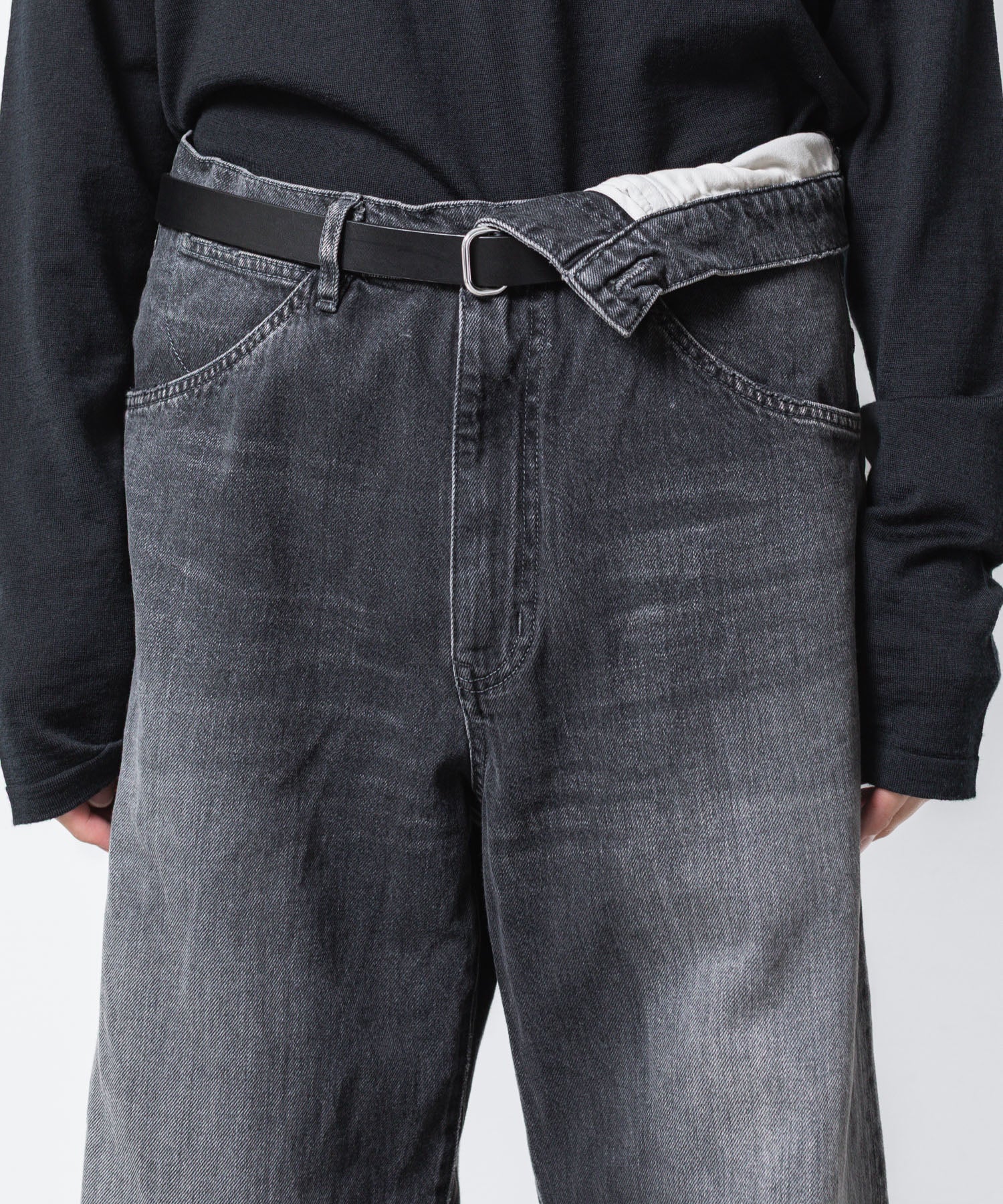 ATTACHMENT アタッチメントの11OZ DENIM FLAP JEANS - BLACKの公式通販サイトsession福岡セレクトショップ