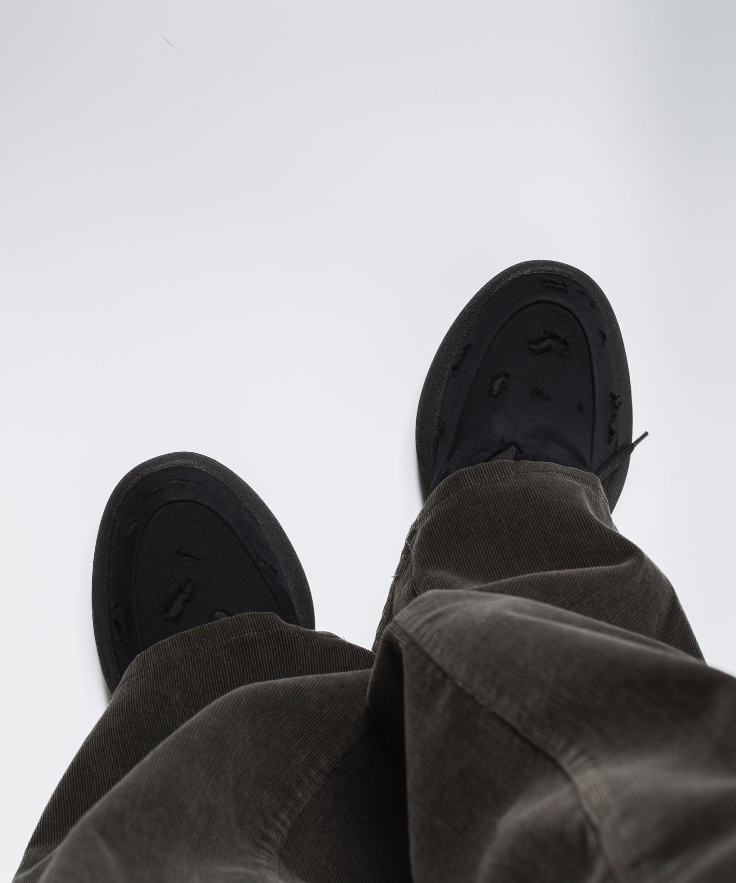 VEIN ヴェインのCOTTON JERSEY x RIPSTOP OVAL SOLE TRAINER - BLACKの公式通販サイトsession福岡セレクトショップ