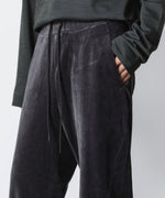 画像をギャラリービューアに読み込む, ATTACHMENT アタッチメントのCO/PE VELOR JERSEY 3D TRACK WIDE PANTS - D.GRAYの公式通販サイトsession福岡セレクトショップ
