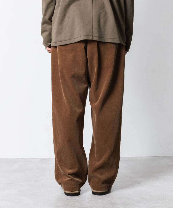 ATTACHMENT アタッチメントのFINX CO CORDUROY 1TUCK WIDE TROUSERS - CAMELの公式通販サイトsession福岡セレクトショップ