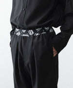 画像をギャラリービューアに読み込む, VEIN ヴェインの3/60 HIGH TWIST WOOL TRO EASY TROUSERS - BLACKの公式通販サイトsession福岡セレクトショップ
