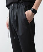 画像をギャラリービューアに読み込む, ATTACHMENT / EXCLUSIVE ITEMアタッチメントのLUCA MATTE TWIST REGULAR FIT EASY TROUSERS - BLACKの公式通販サイトsession福岡セレクトショップ
