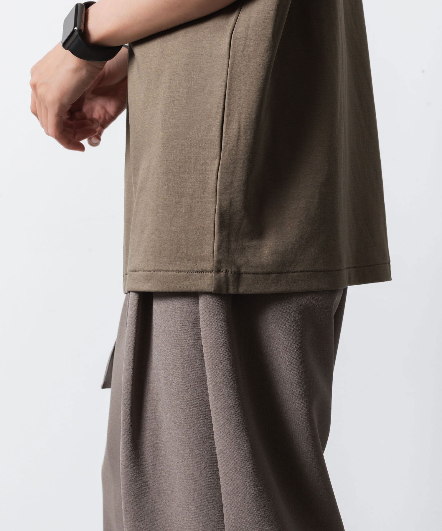 ATTACHMENT アタッチメントのCOTTON DOUBLE FACE SLIM FIT S/S TEE - CAMELの公式通販サイトsession福岡セレクトショップ