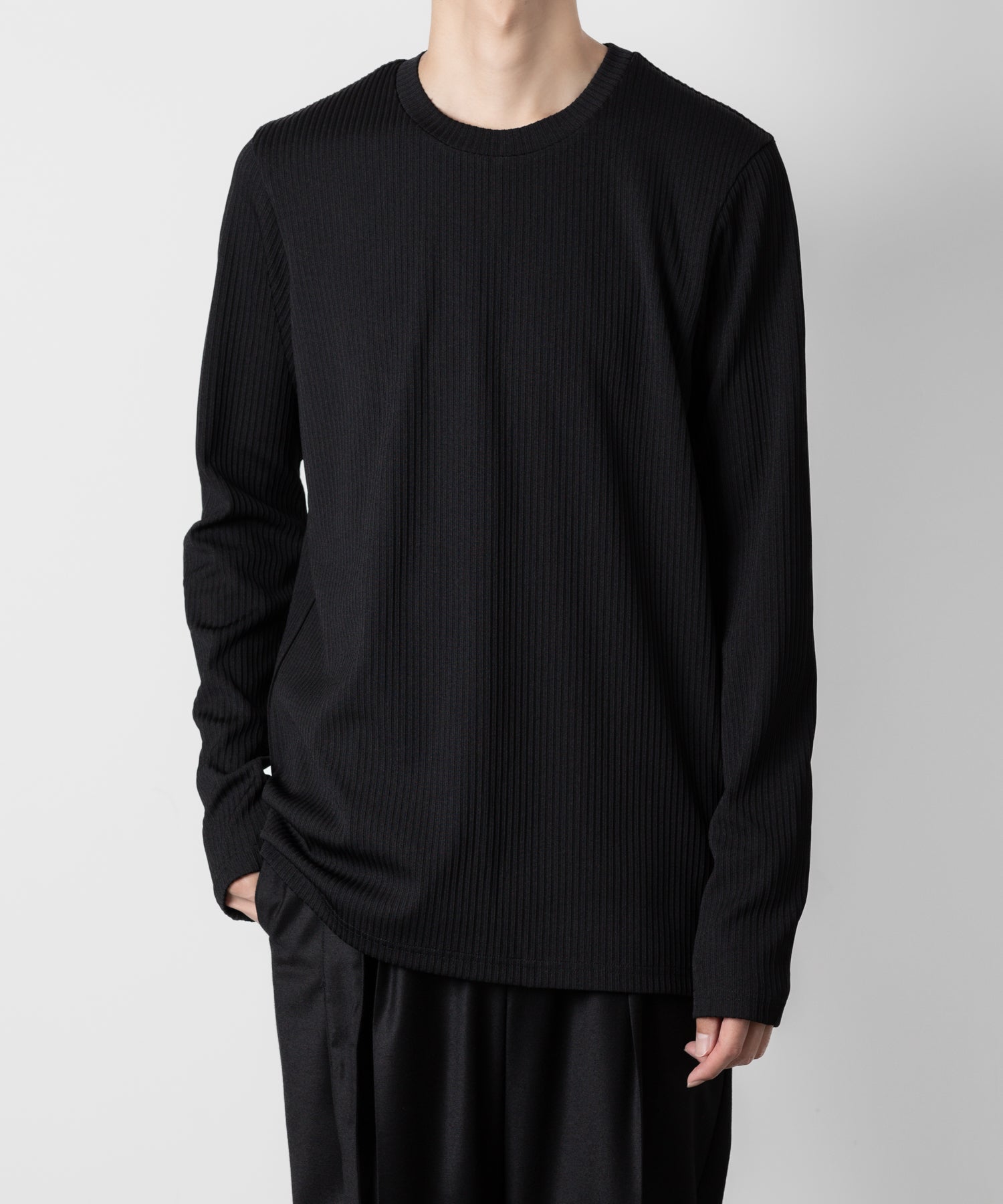 ATTACHMENT アタッチメントのPE STRETCH RIB SLIM FIT L/S TEE - BLACK 公式通販サイトsession福岡セレクトショップ