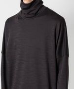 画像をギャラリービューアに読み込む, ATTACHMENT アタッチメントのWO/NY SMOOTH OVERSIZED HIGHNECK L/S TEE - D.BROWN 公式通販サイトsession福岡セレクトショップ
