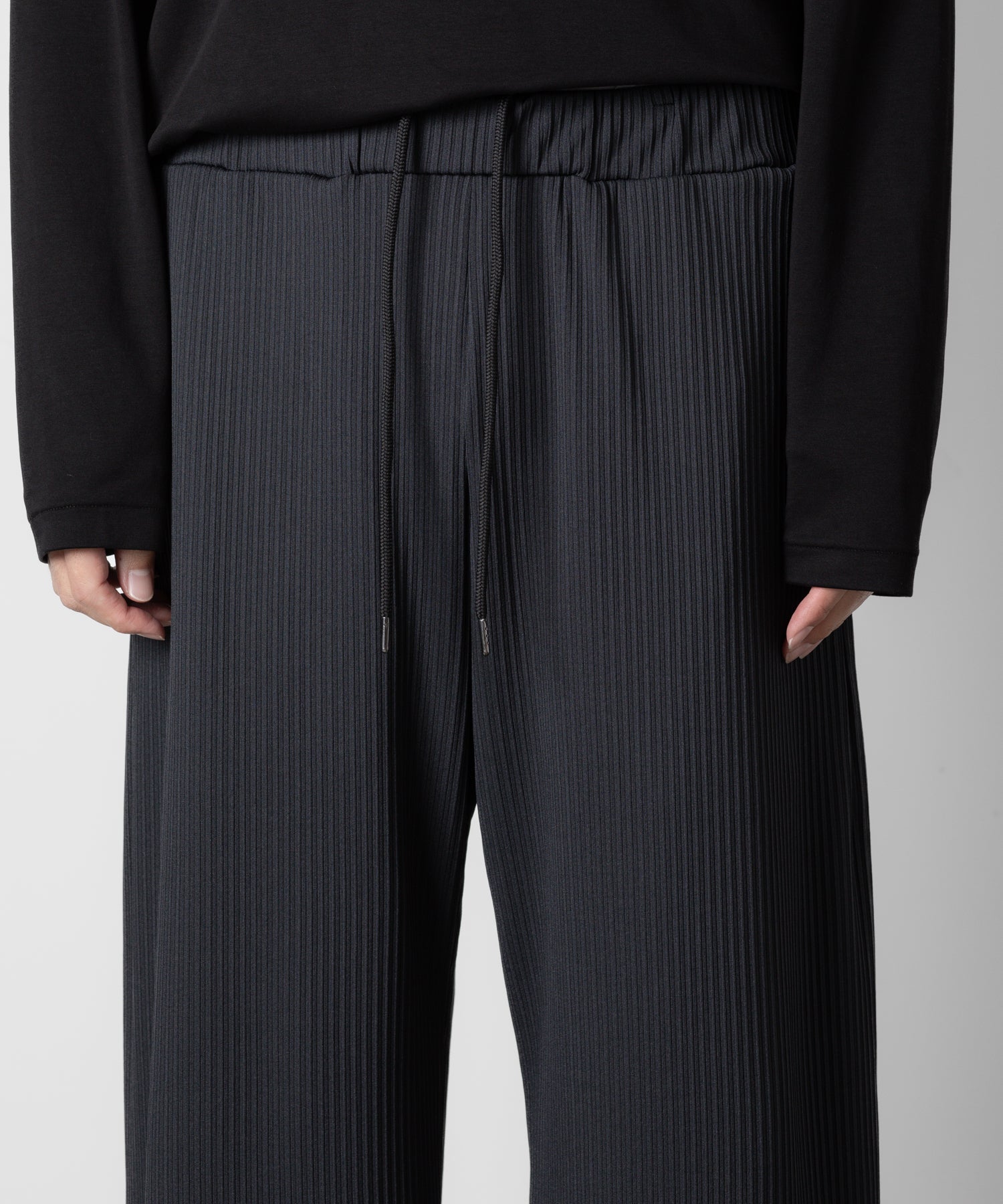 ATTACHMENT アタッチメントのPE STRETCH RIB WIDE LOUNGE TROUSERS - D.GRAY 公式通販サイトsession福岡セレクトショップ