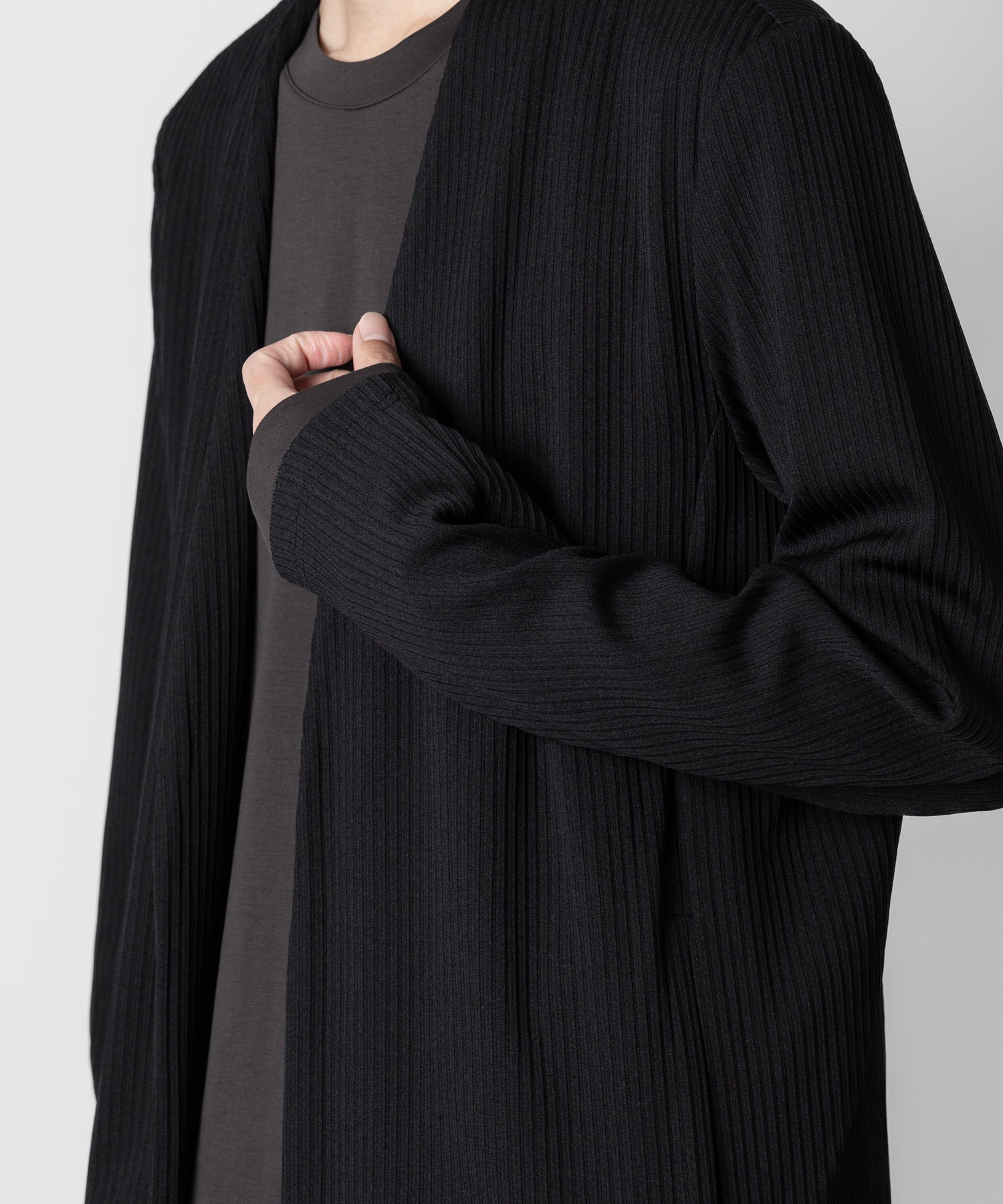 ATTACHMENT アタッチメントのPE STRETCH RIB COLLARLESS CARDIGAN - BLACK 公式通販サイトsession福岡セレクトショップ