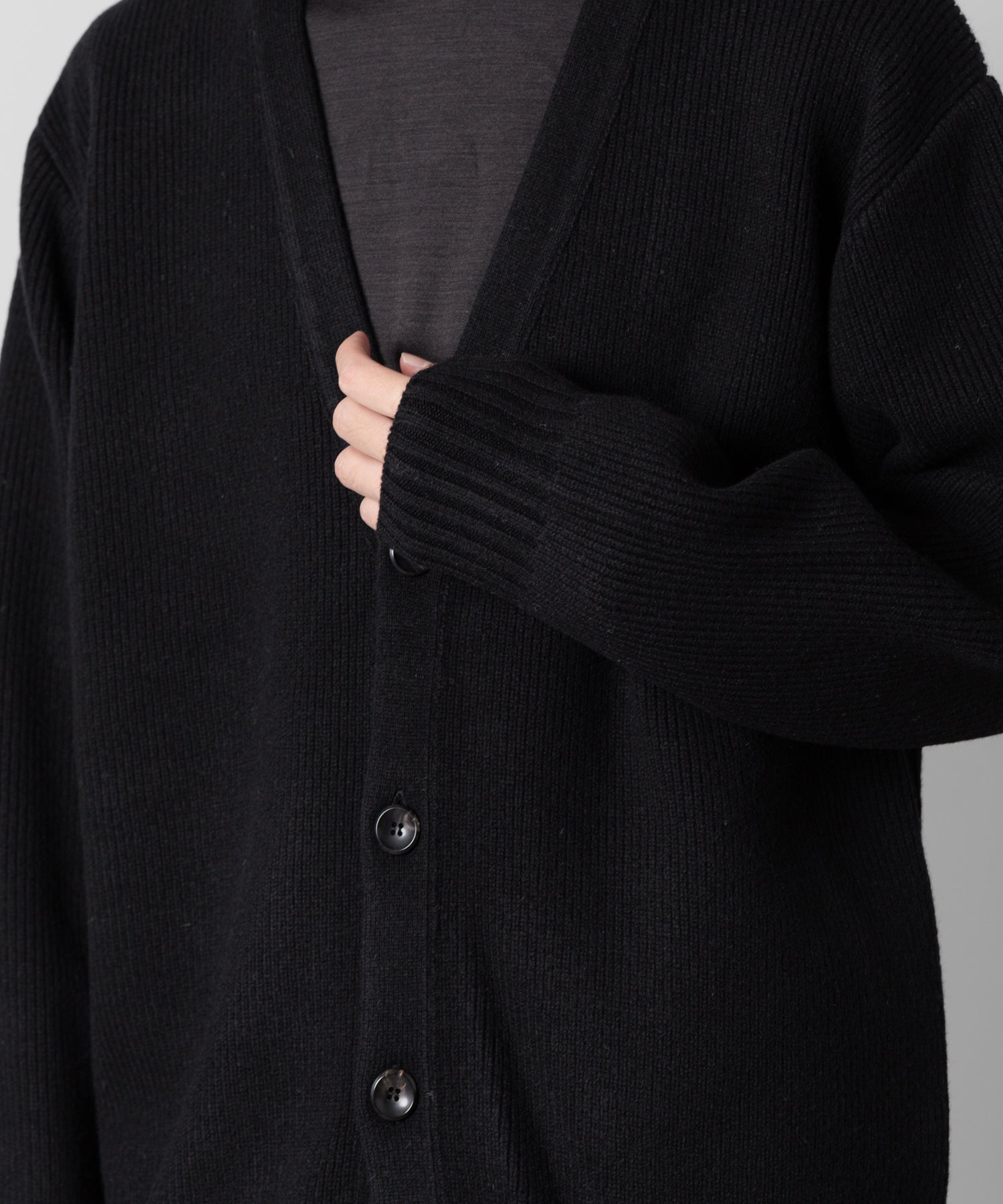 ATTACHMENT アタッチメントのBRITISH WO KNIT CARDIGAN - BLACK 公式通販サイトsession福岡セレクトショップ