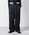 【 ATTACHMENT 】T/W/SI STRETCH GABARDINE FLAP TROUSERS - D.NAVY