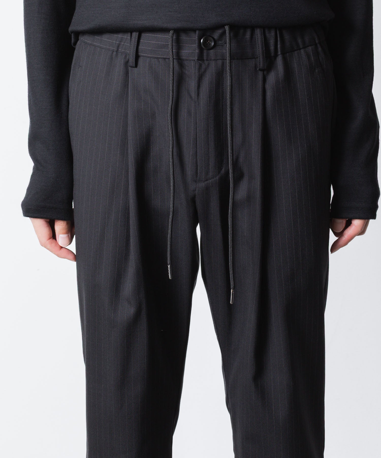ATTACHMENT アタッチメントのT/W/SI STRETCH GABARDINE REGULAR FIT EASY TROUSERS - S.BLACKの公式通販サイトsession福岡セレクトショップ