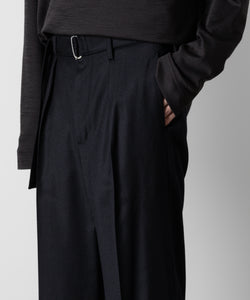 ATTACHMENT アタッチメントのWASHABLE WO/PE STRETCH SAXONY BELTED WIDE TROUSERS - NAVY 公式通販サイトsession福岡セレクトショップ