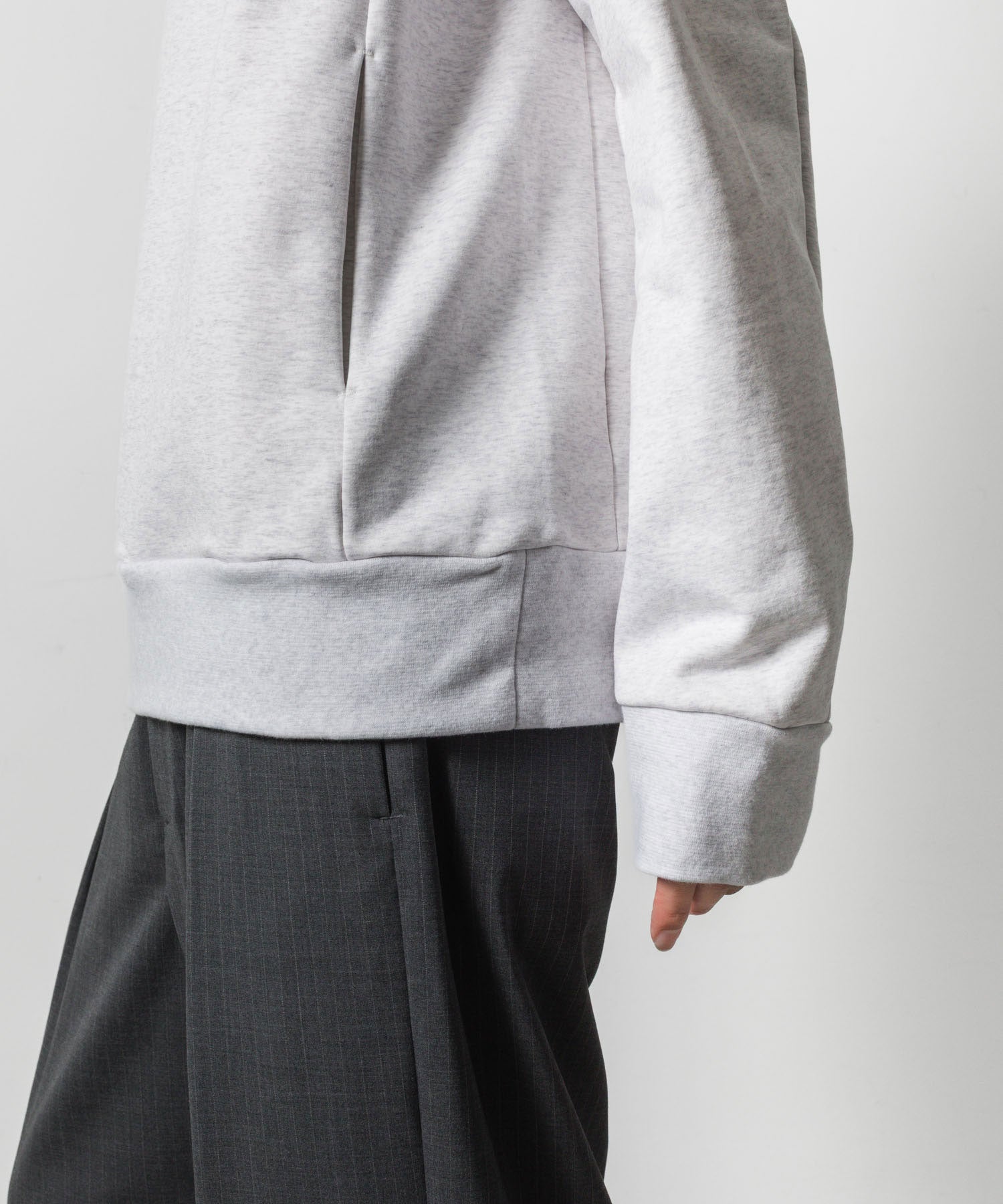 ATTACHMENT アタッチメントのCO STRECH TERRY PULLOVER - X.GRAYの公式通販サイトsession福岡セレクトショップ