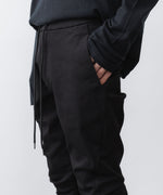 画像をギャラリービューアに読み込む, ATTACHMENT / EXCLUSIVE ITEMアタッチメントのRUBBER STRETCH TWILL THREE DIMENSIONAL PANTS - BLACKの公式通販サイトsession福岡セレクトショップ
